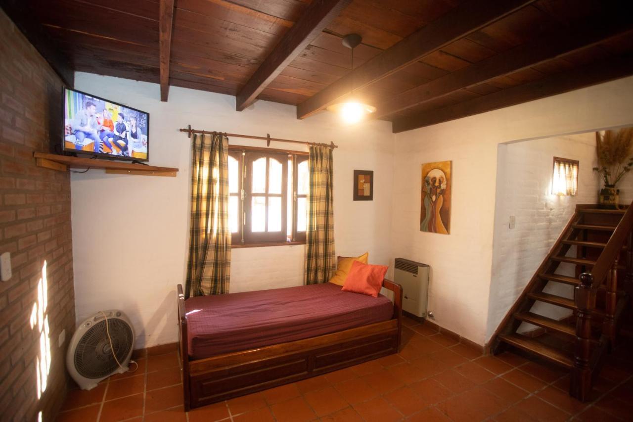 El Vallecito Lodge *